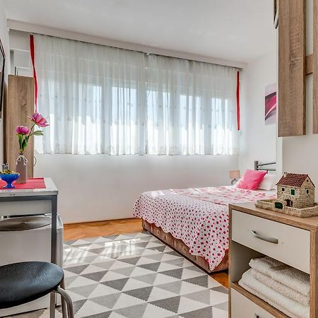 Rooms Alijev سبليت المظهر الخارجي الصورة