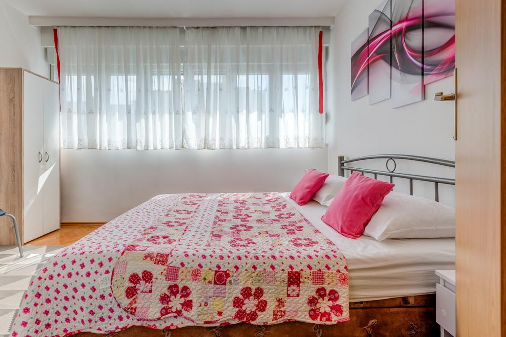 Rooms Alijev سبليت المظهر الخارجي الصورة
