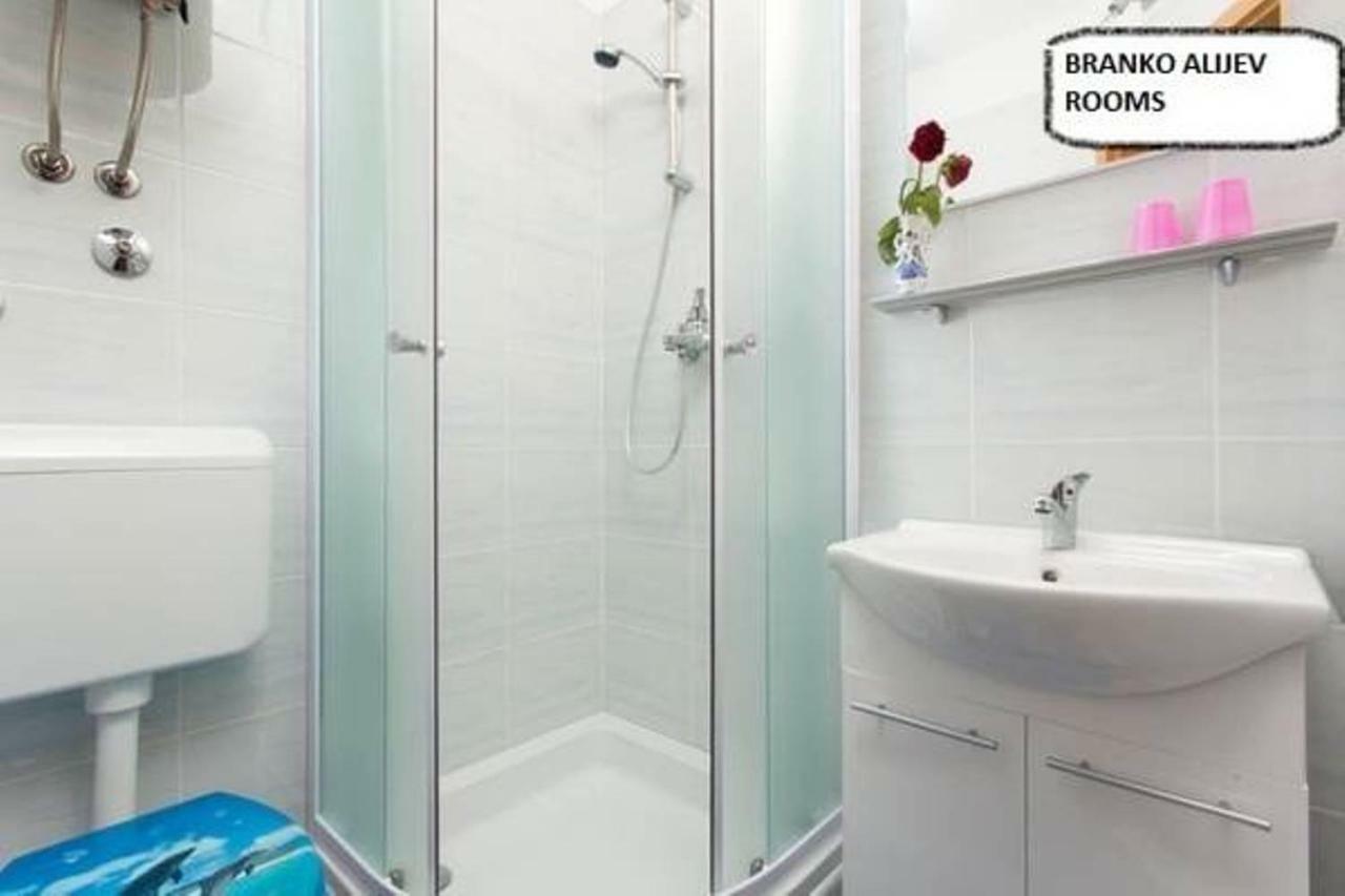 Rooms Alijev سبليت المظهر الخارجي الصورة